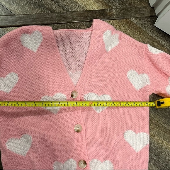Women's Button Down Cardigan Cute Heart Print V Neck Soft Cardigan Sweater - Picture 3 of 5